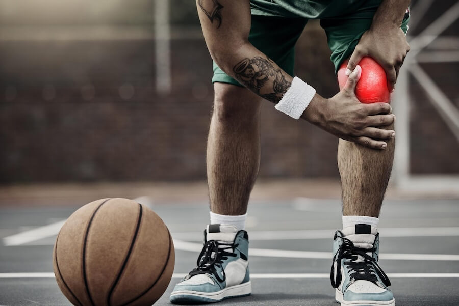 4 Causes Of Outside Knee Pain After Basketball (And How To Fix Each One)